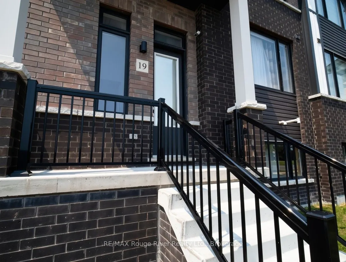 160 Densmore Road W #19