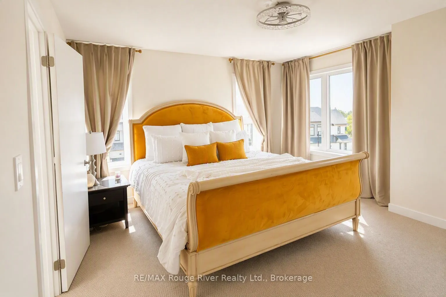 160 Densmore Road W #19