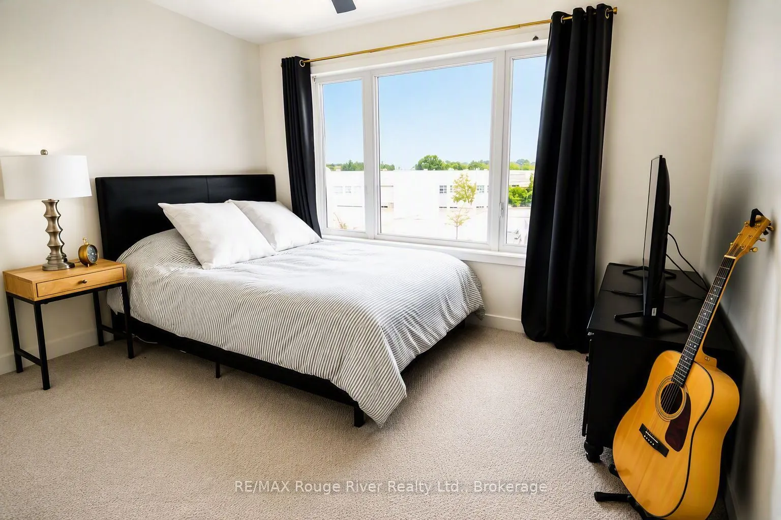 160 Densmore Road W #19