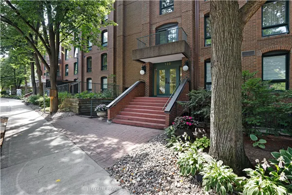 130 Rideau Terrace #4