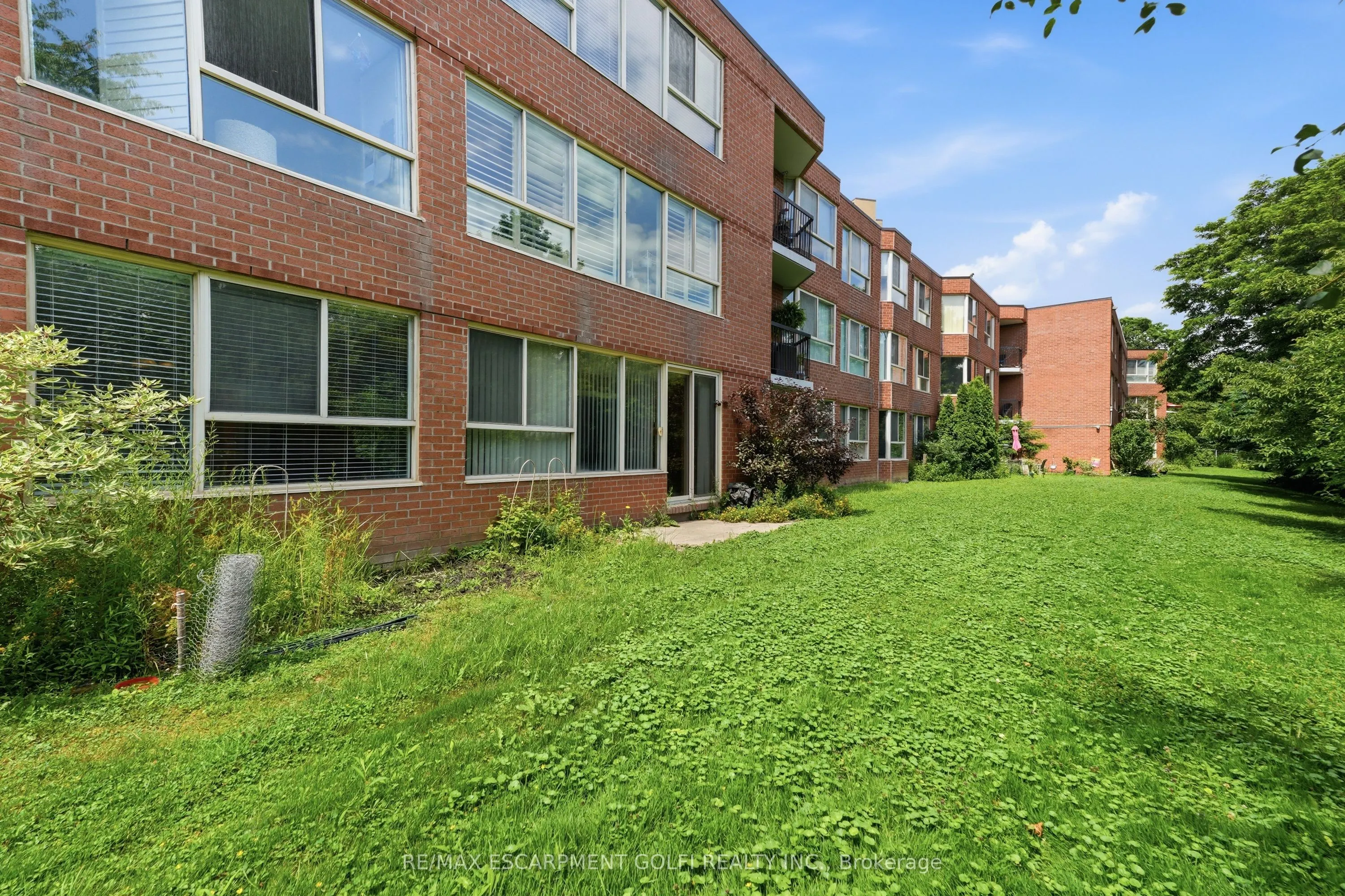 7 Gale Crescent #B3