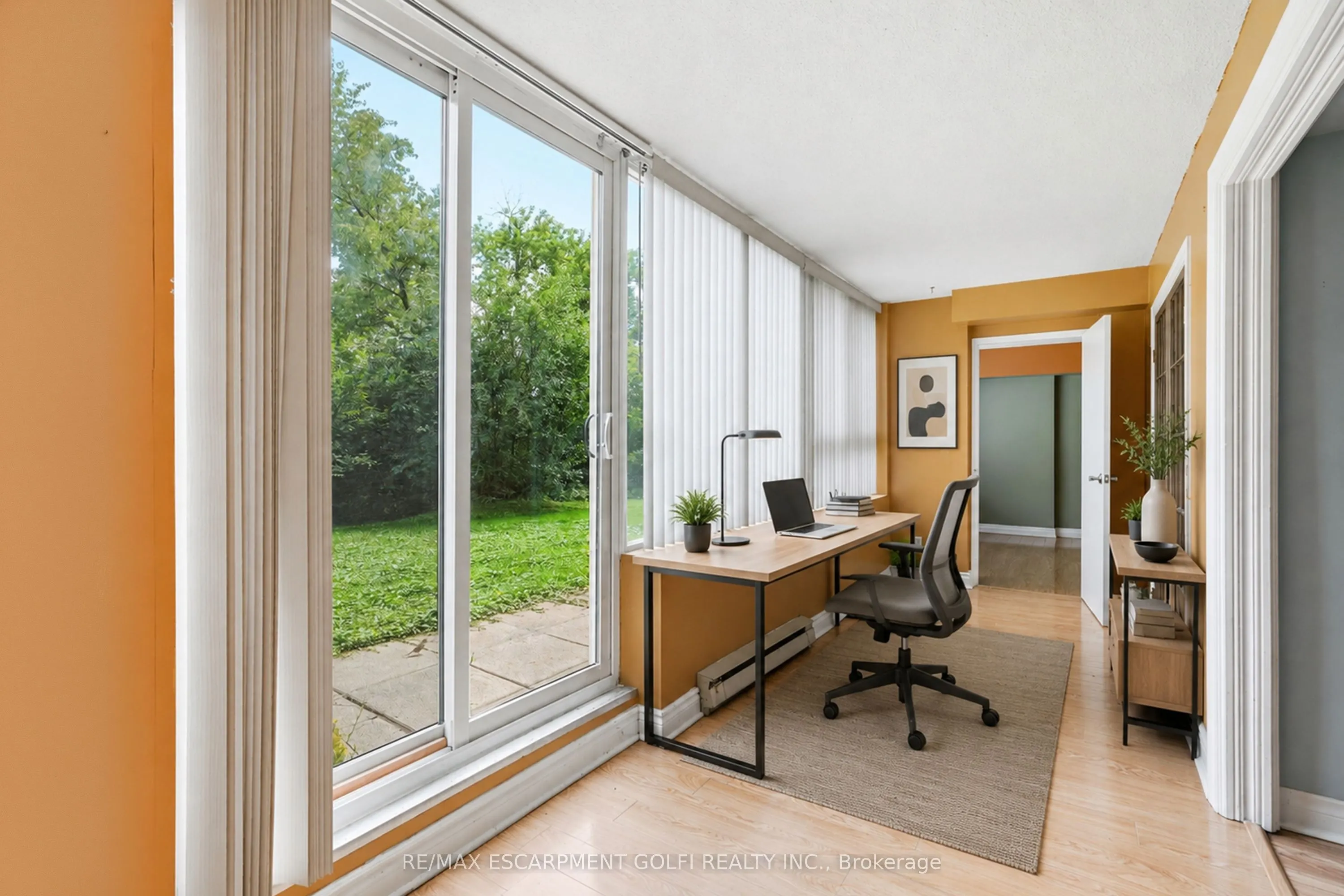 7 Gale Crescent #B3