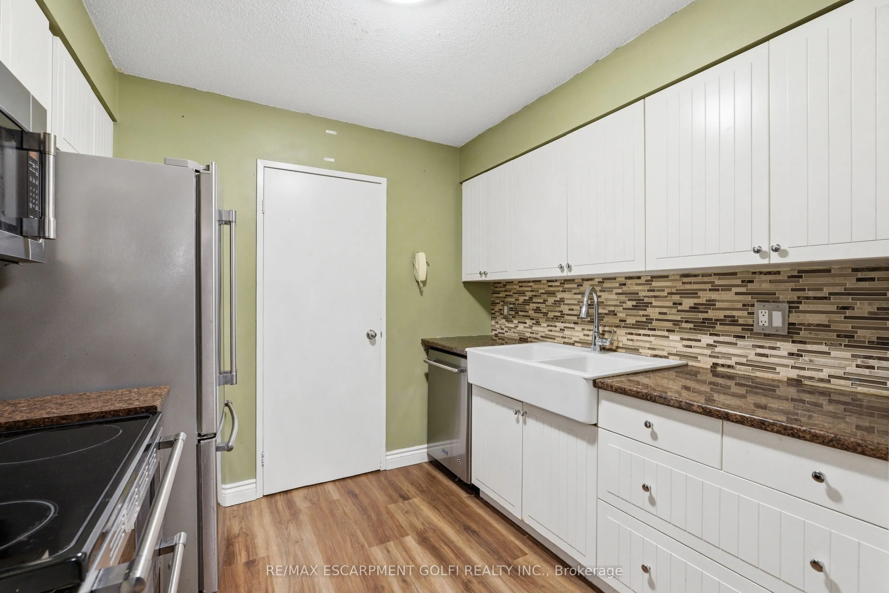 7 Gale Crescent #B3