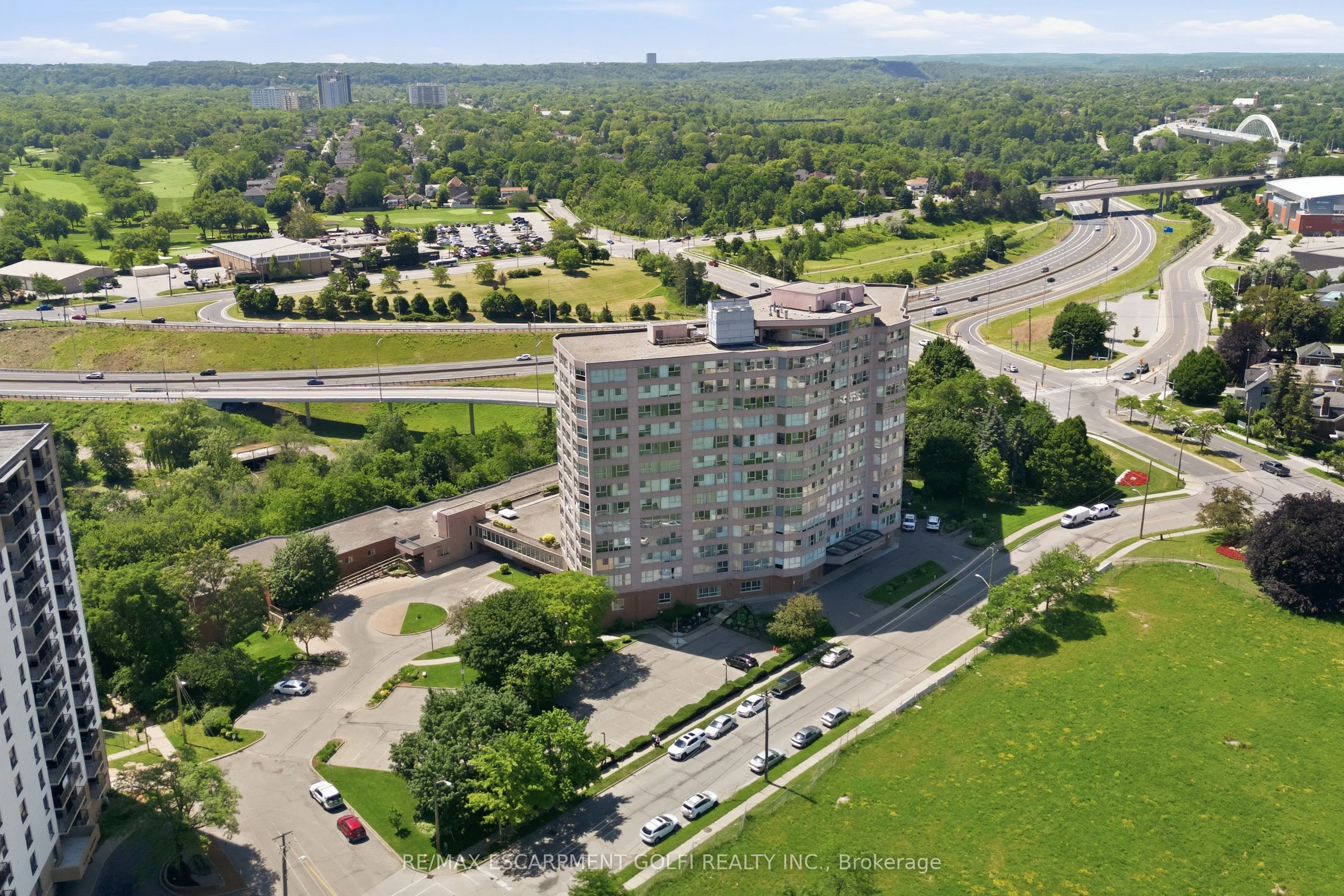 7 Gale Crescent #B3