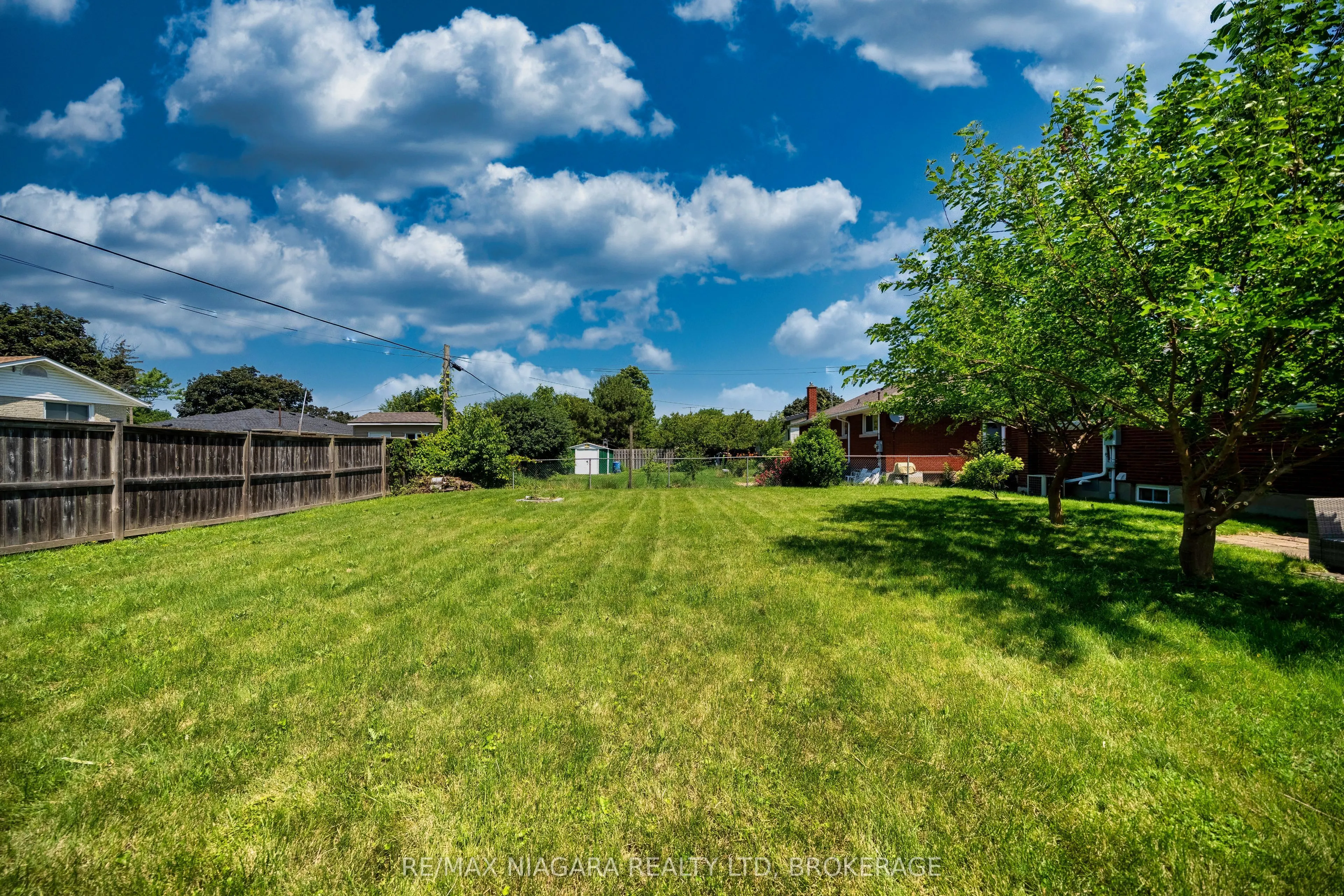 15 Springbank Drive