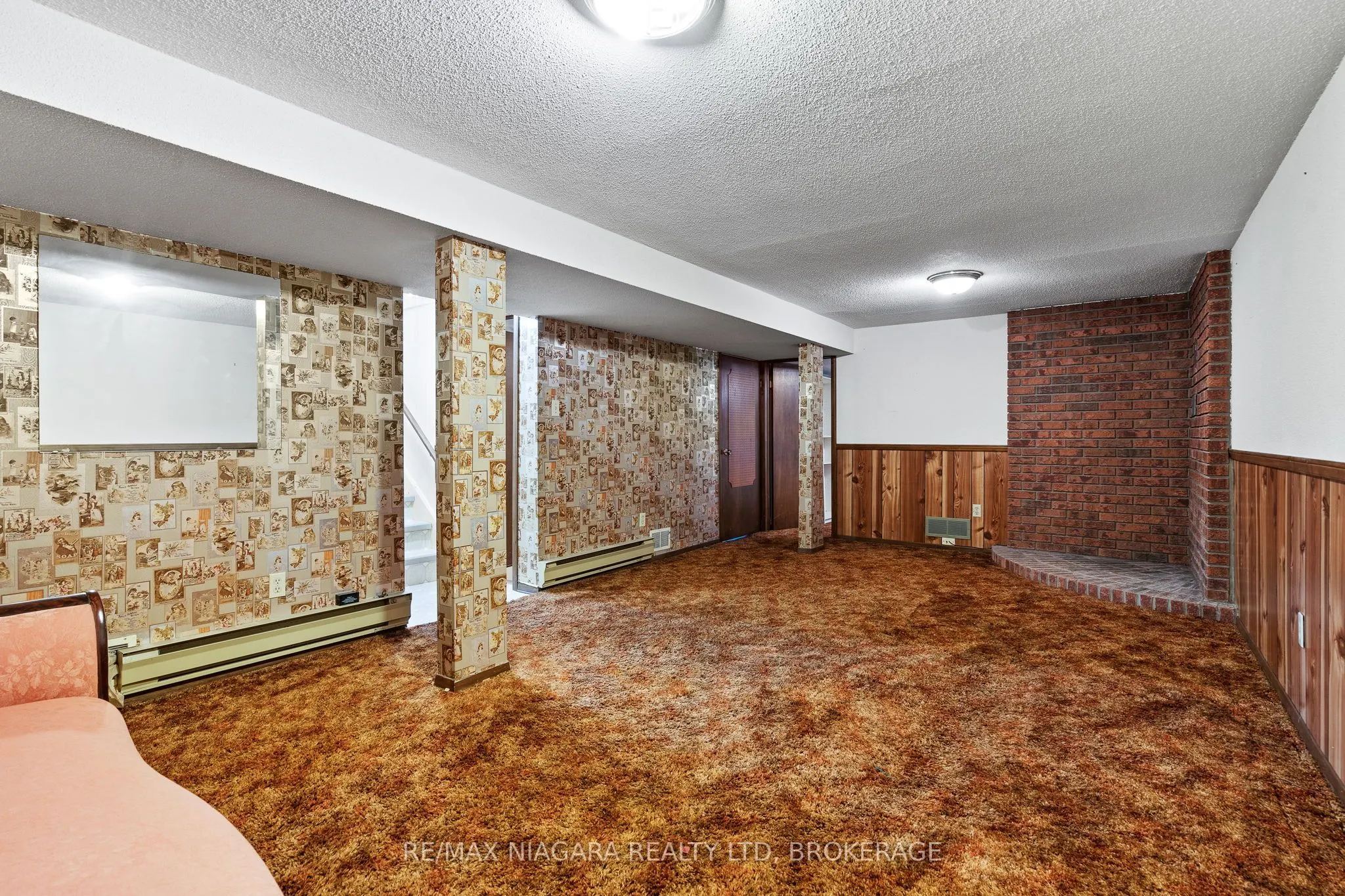 476 SCOTT Street