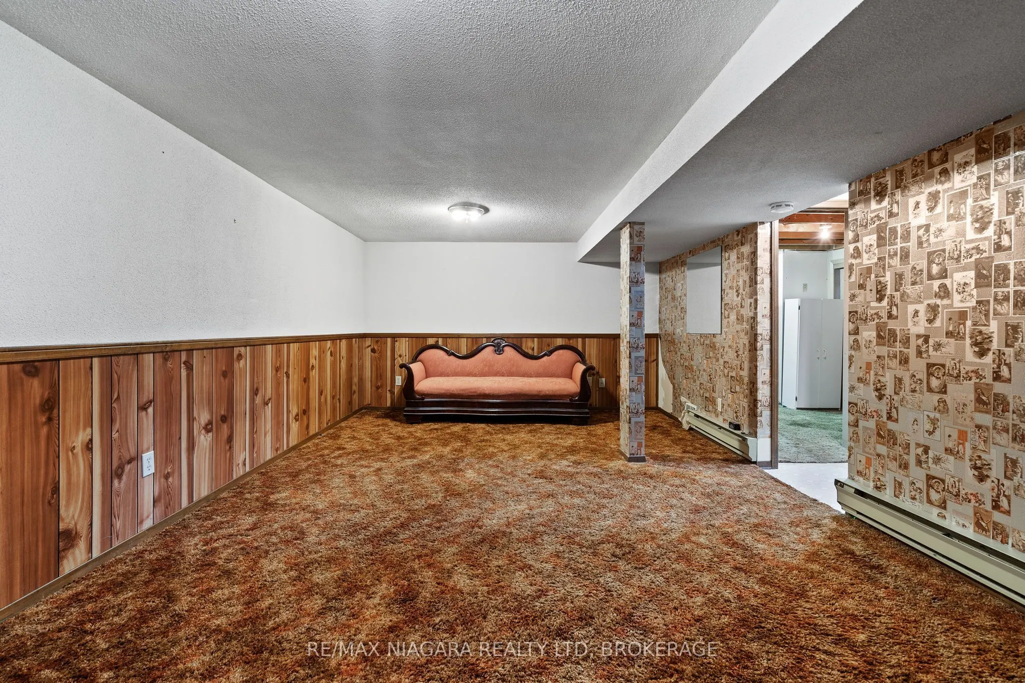 476 SCOTT Street