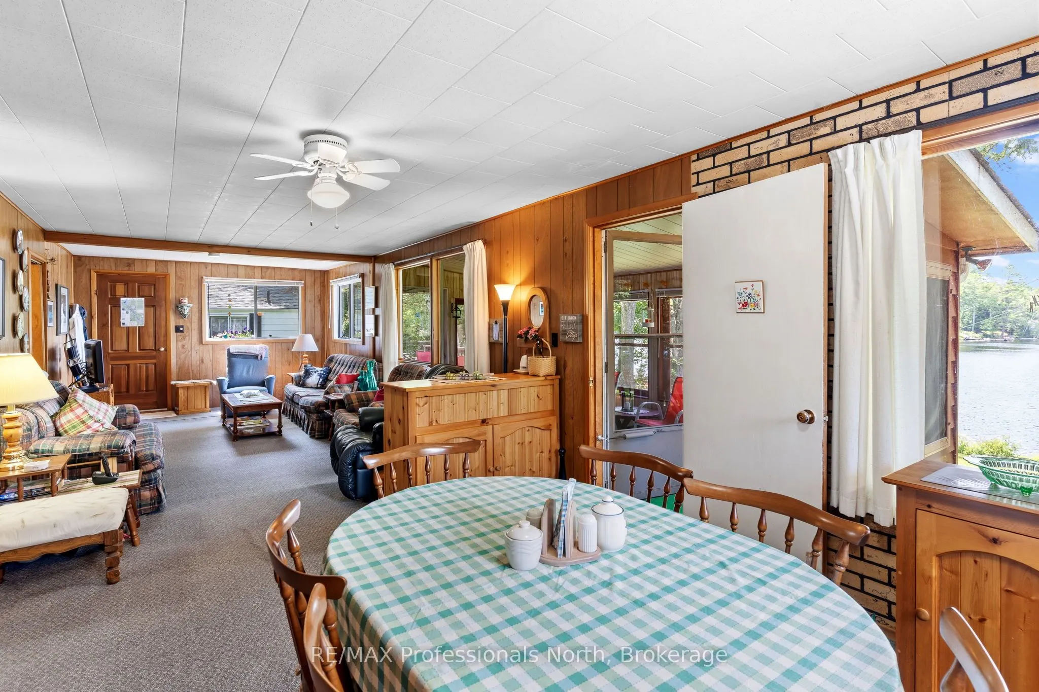 1214 OLIVER Road