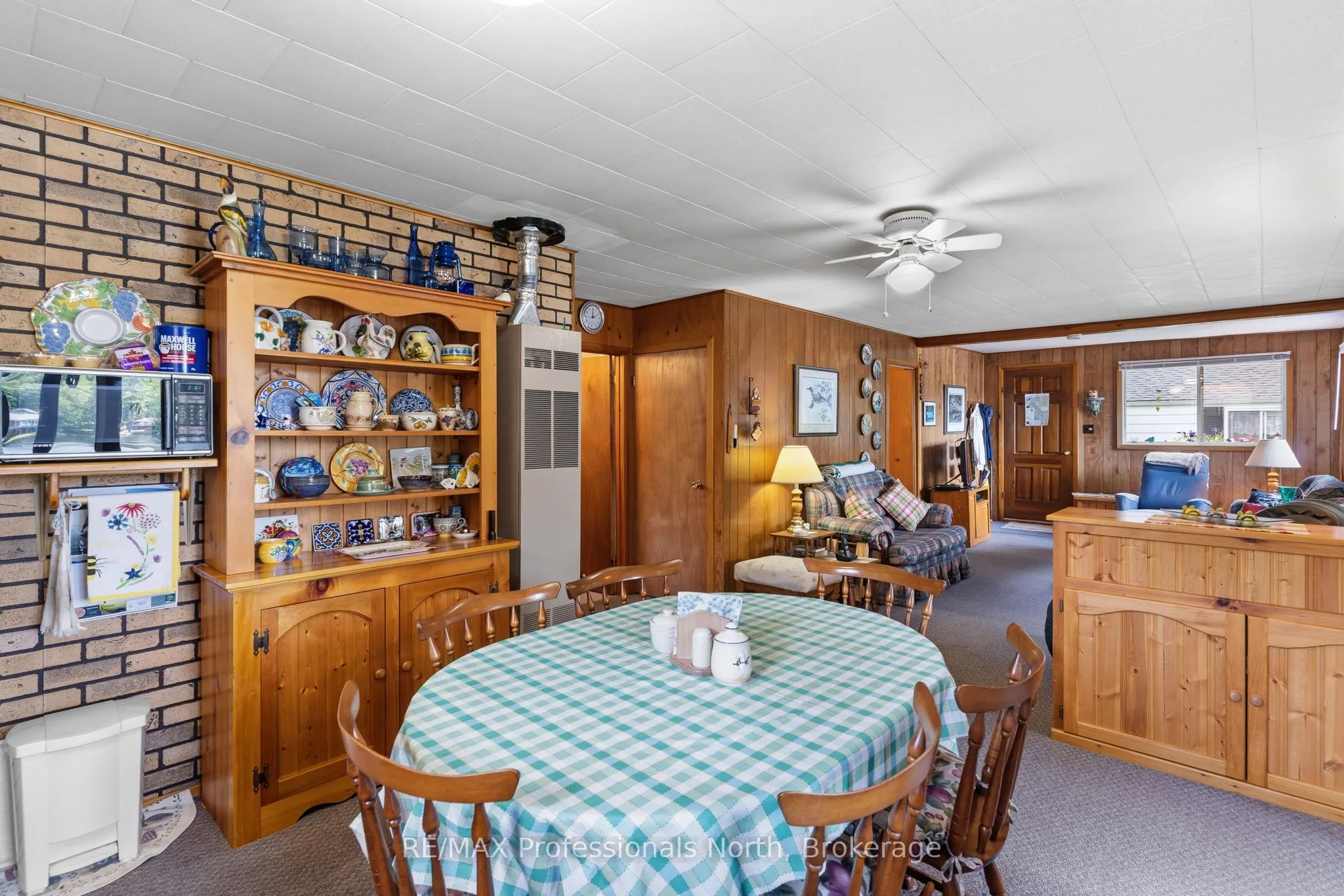 1214 OLIVER Road