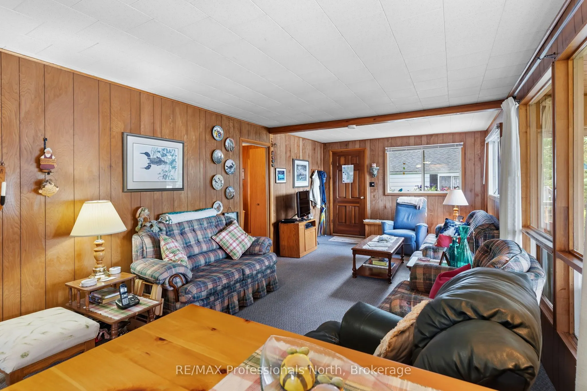 1214 OLIVER Road
