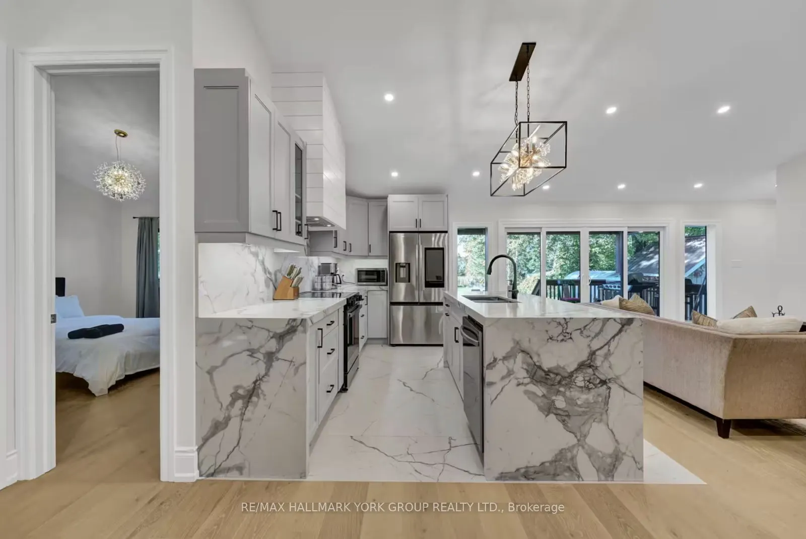 25 Driftwood Shores