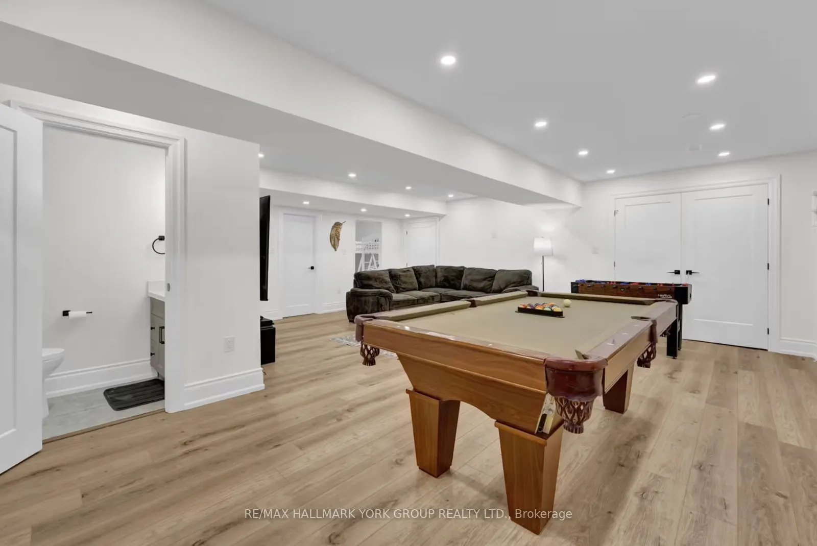 25 Driftwood Shores