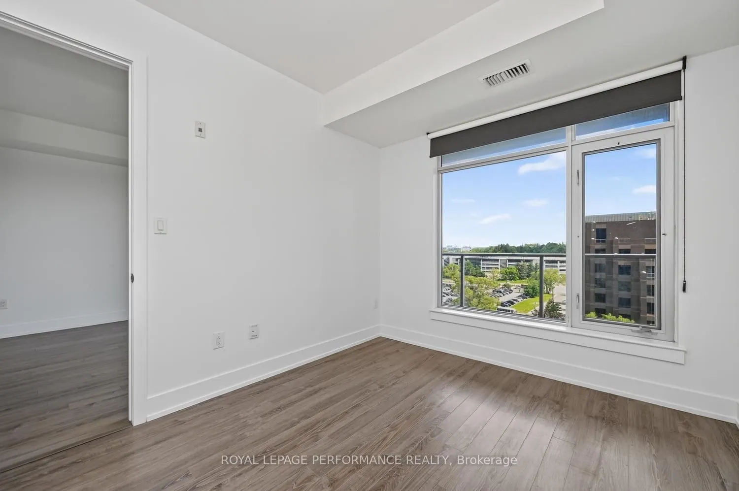 100 Champagne Avenue S #903