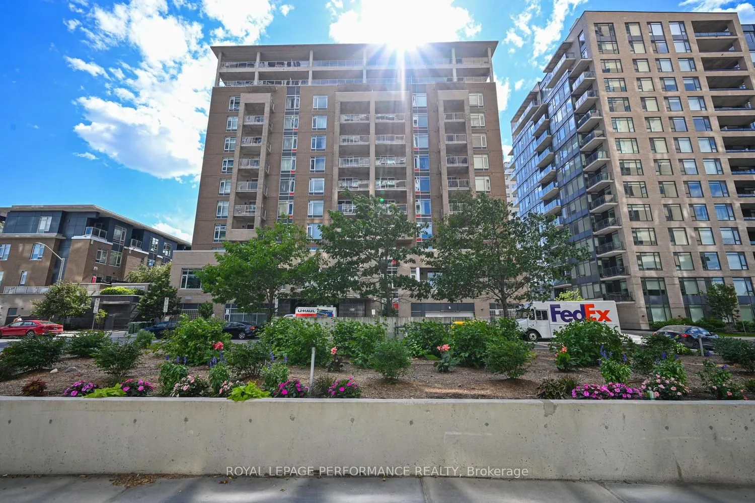 100 Champagne Avenue S #903