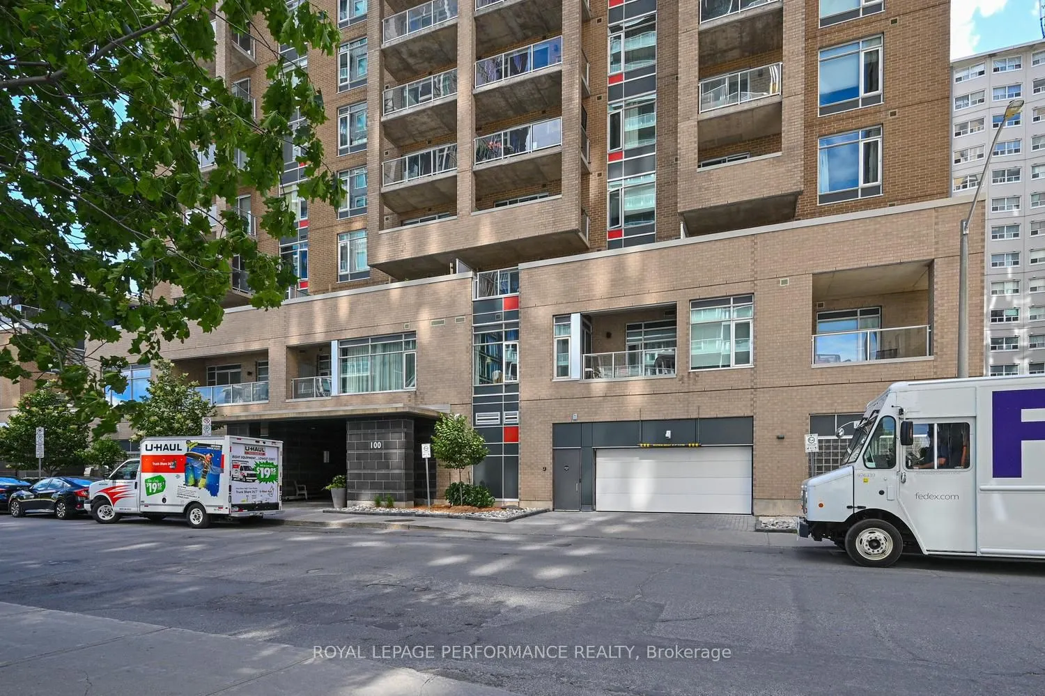 100 Champagne Avenue S #903