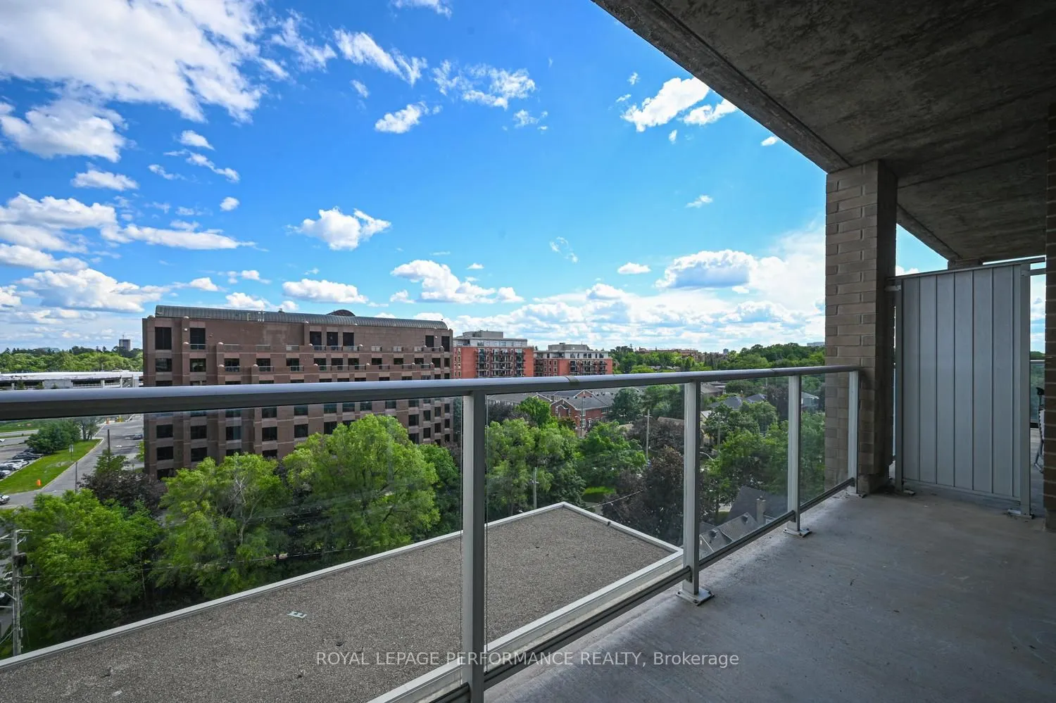 100 Champagne Avenue S #903