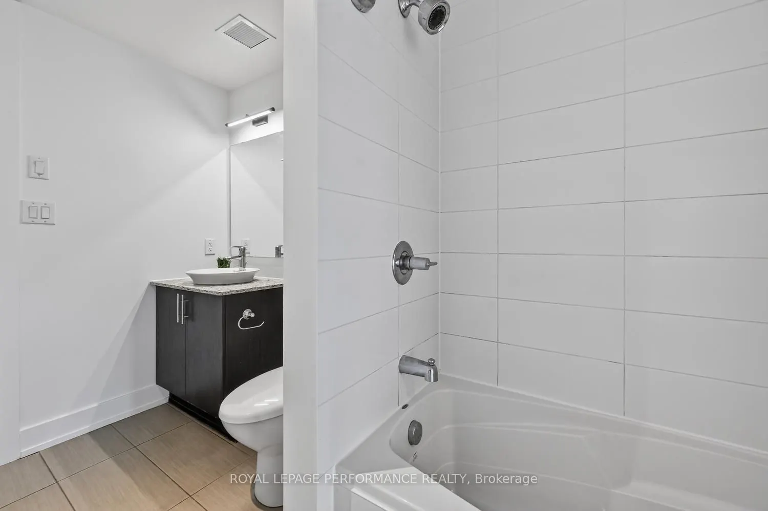 100 Champagne Avenue S #903