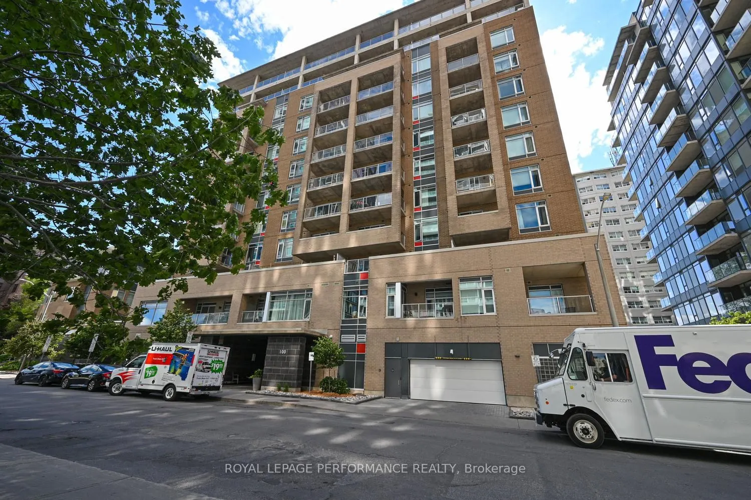 100 Champagne Avenue S #903