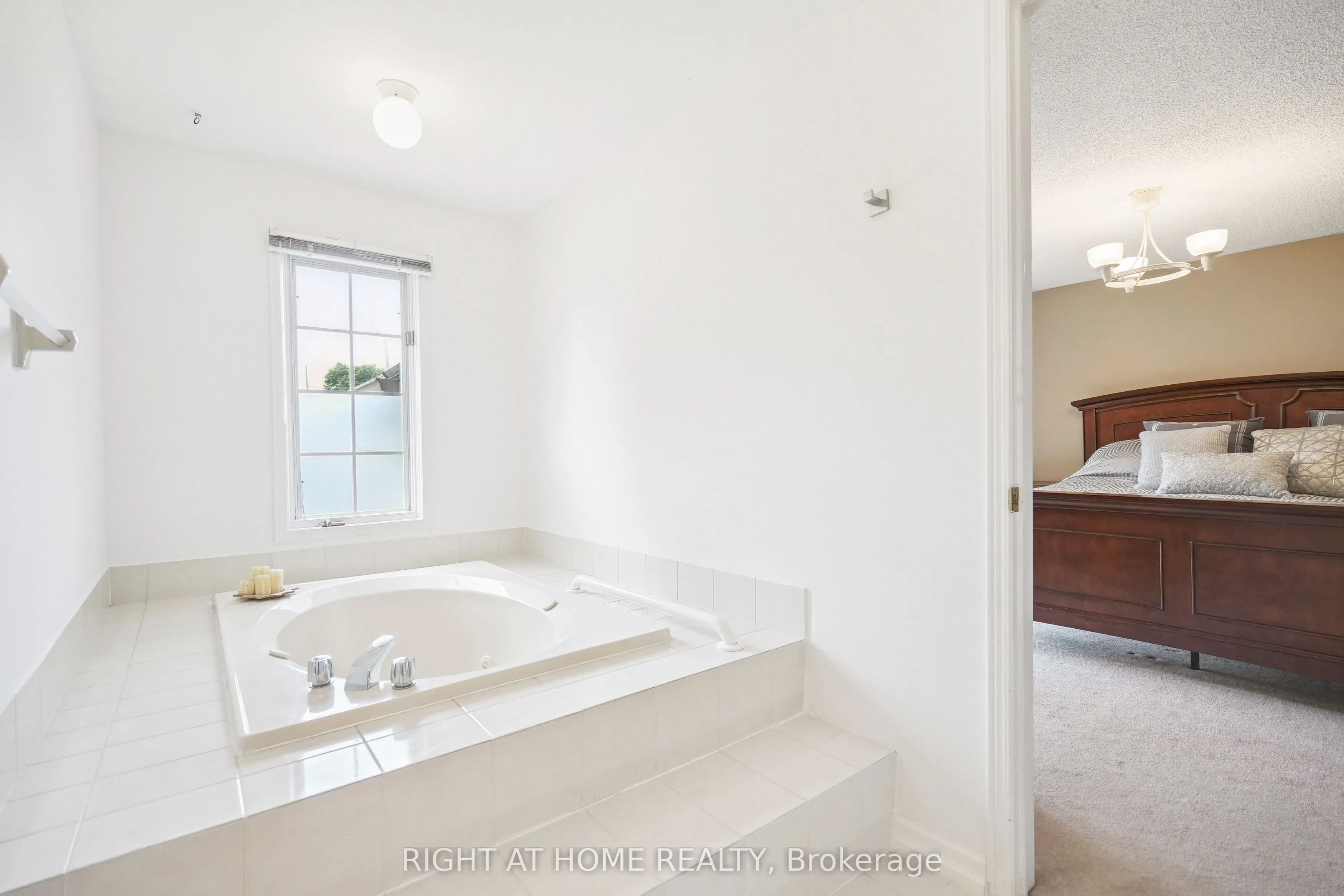309 Amberly Boulevard