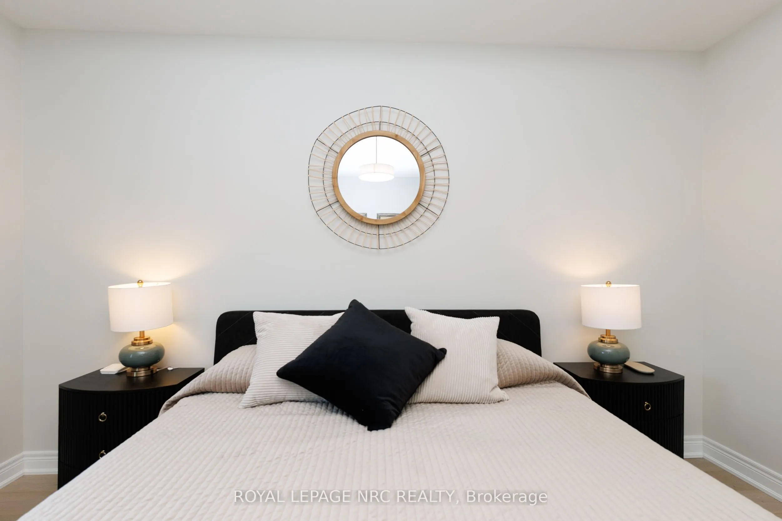 154 Port Robinson Road #6