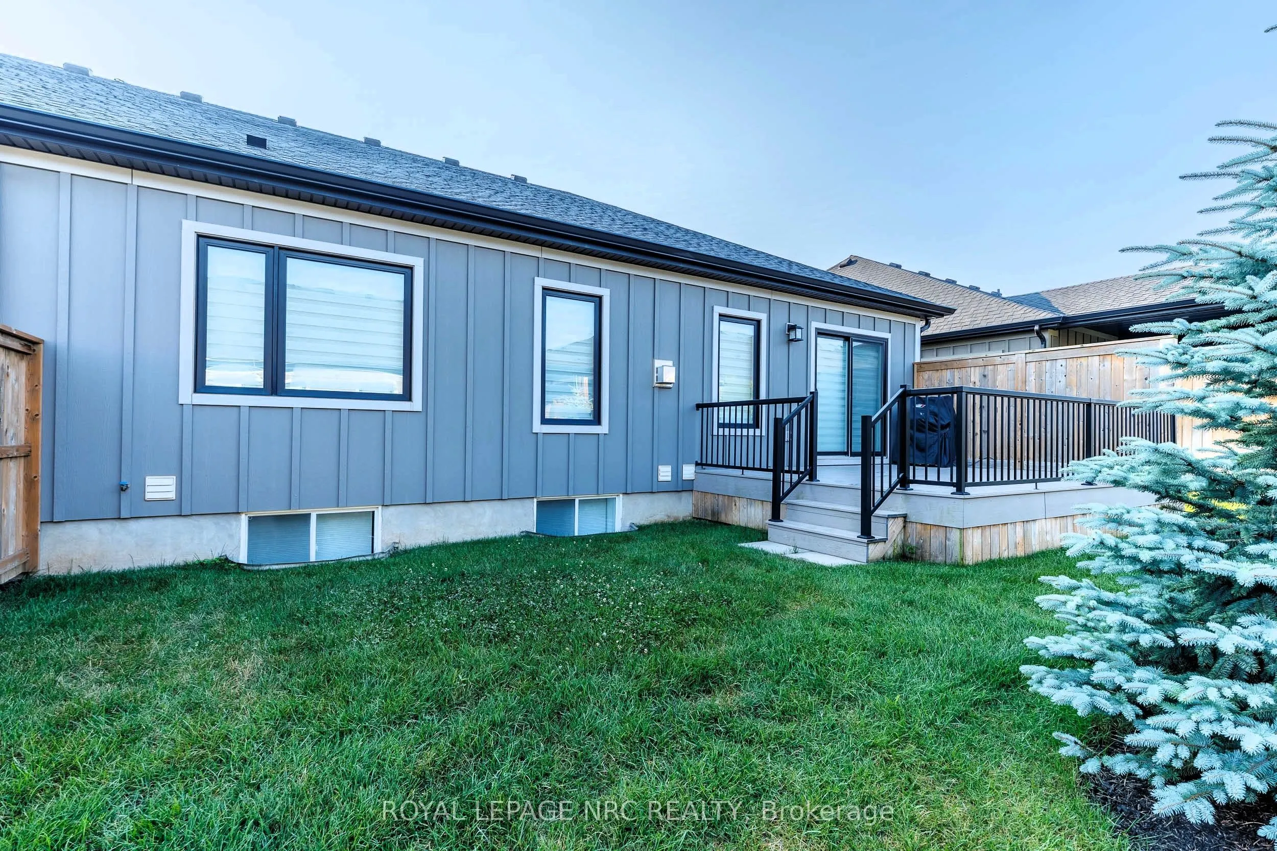 154 Port Robinson Road #6