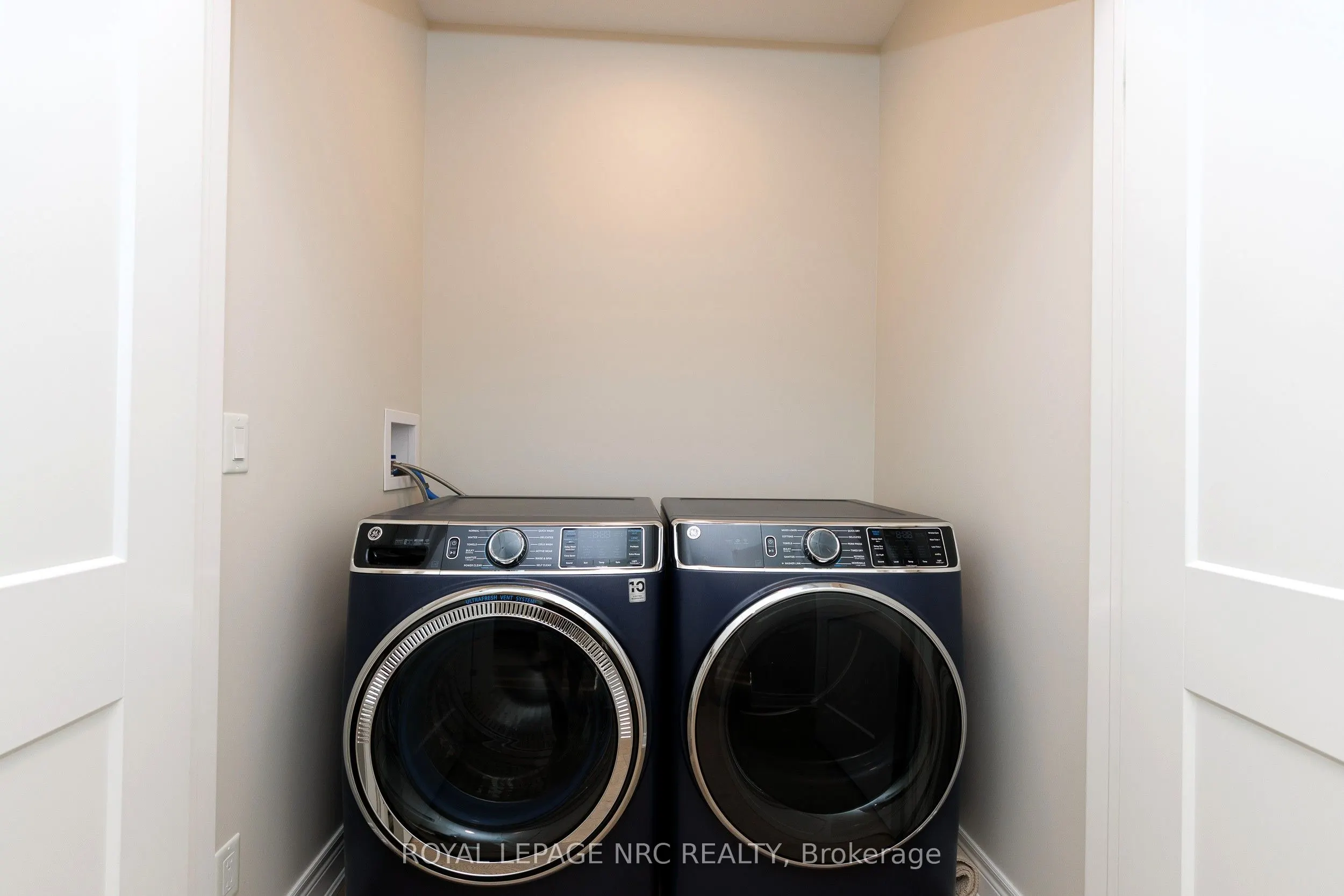 154 Port Robinson Road #6