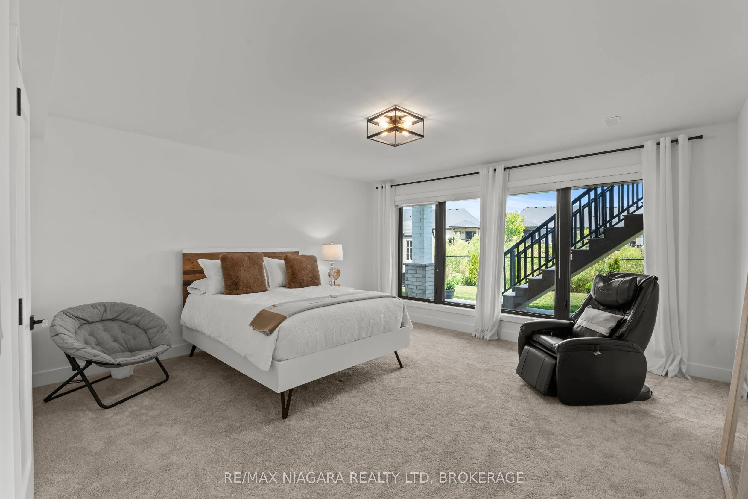 55 Swan Avenue