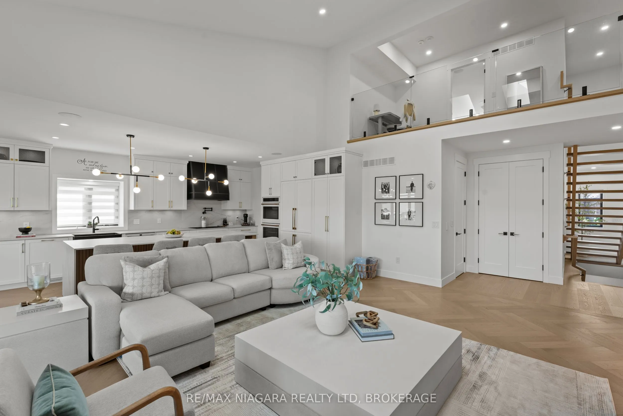 55 Swan Avenue
