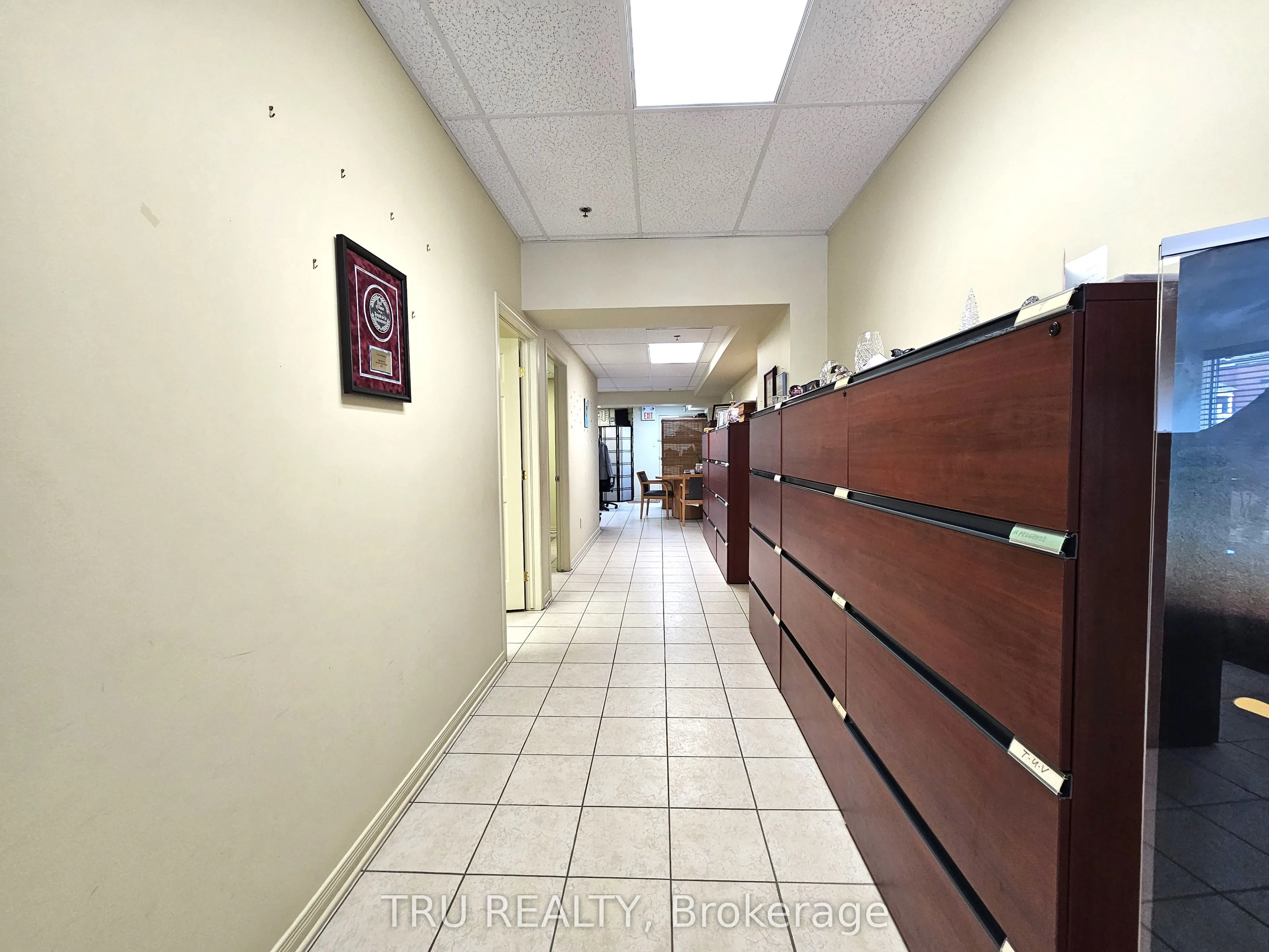 838 Somerset Street W #20