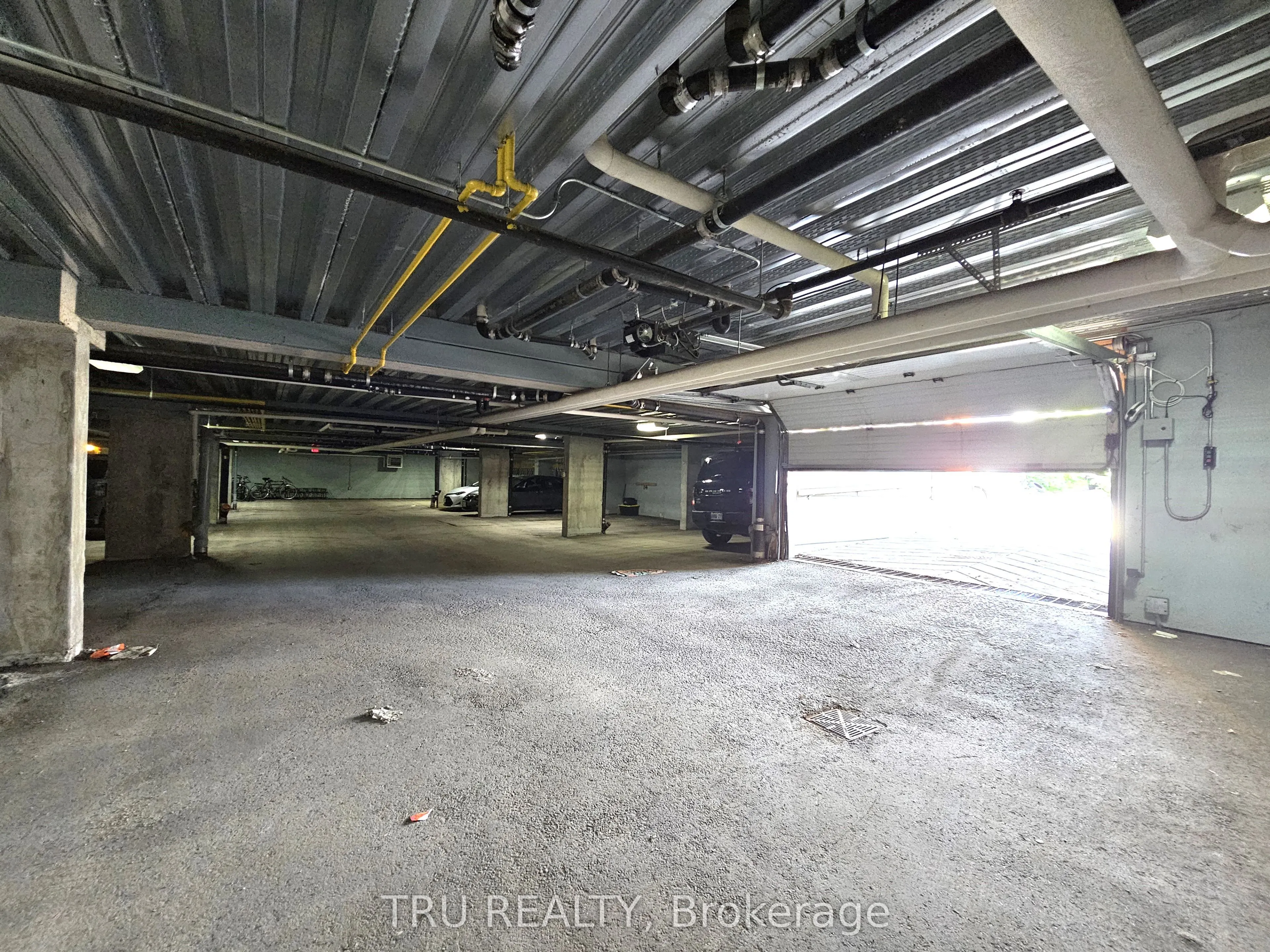 838 SOMERSET Street W #20