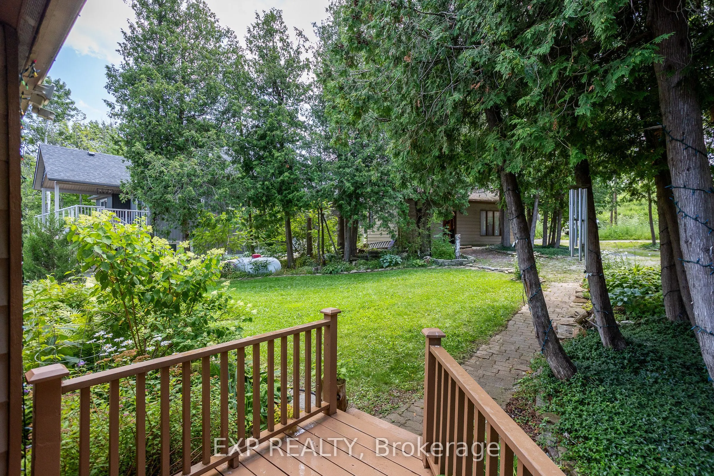 121 Ivy Drive