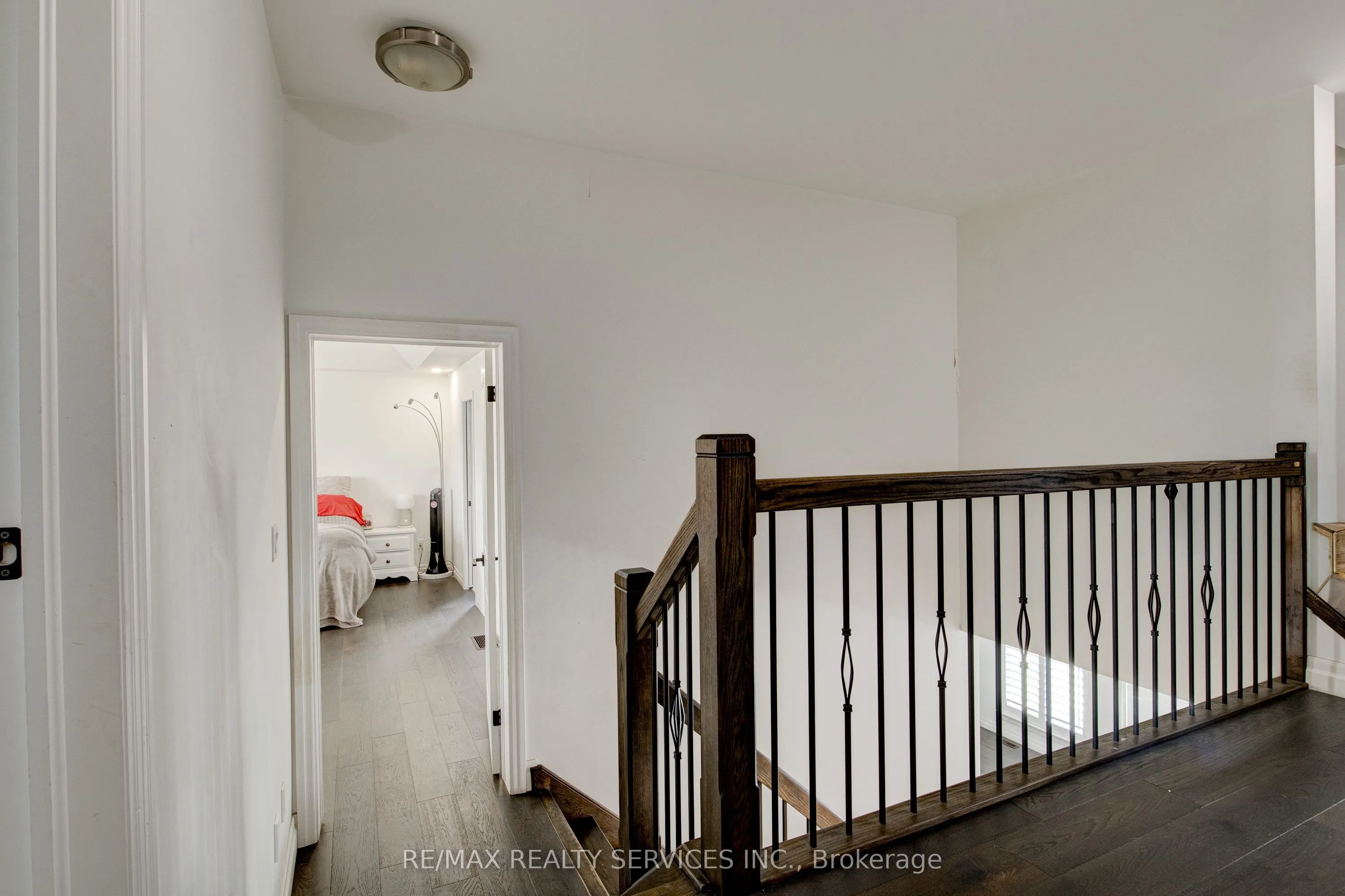 240 Tamarack Blvd Boulevard
