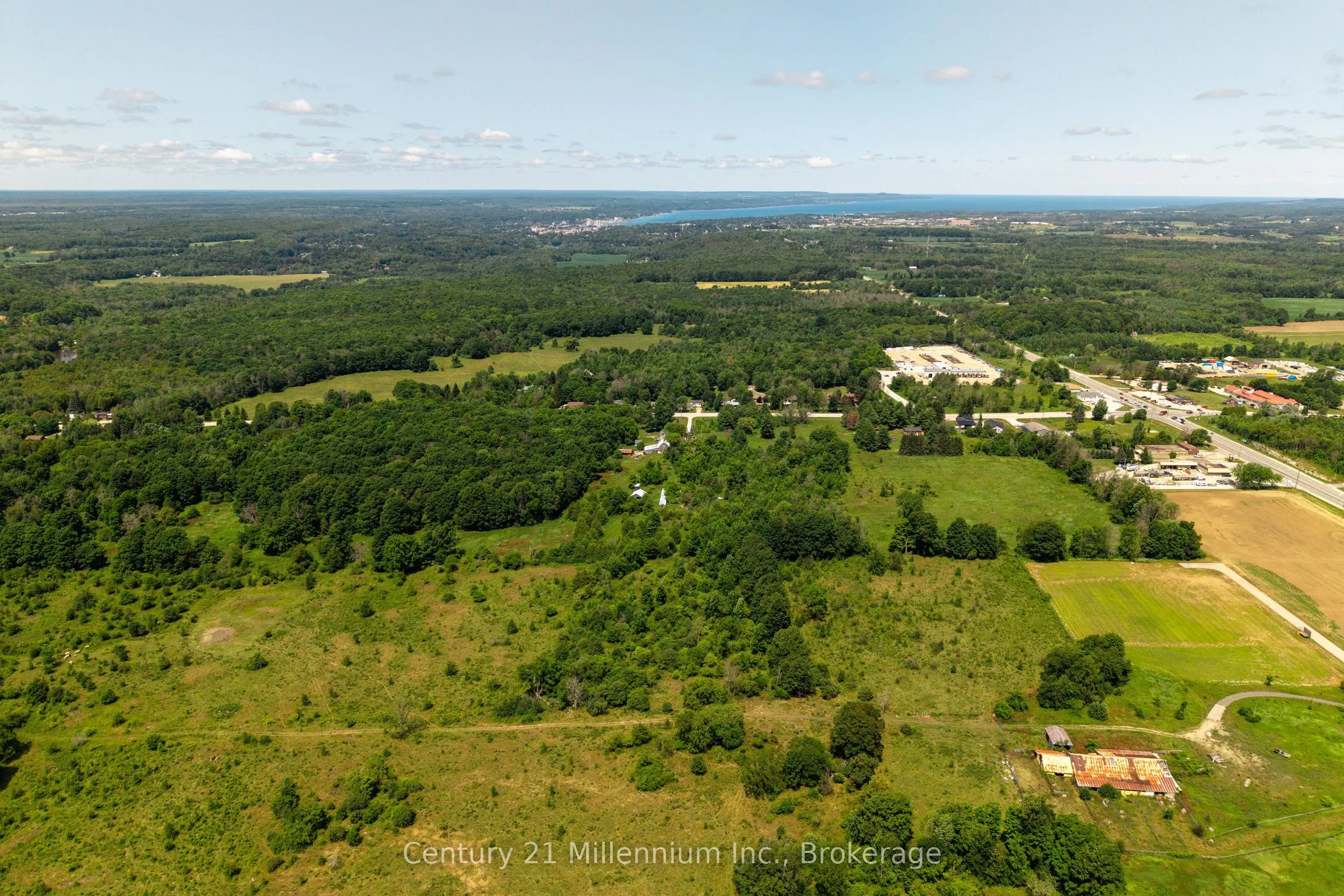 102768 Grey Rd 18 Road
