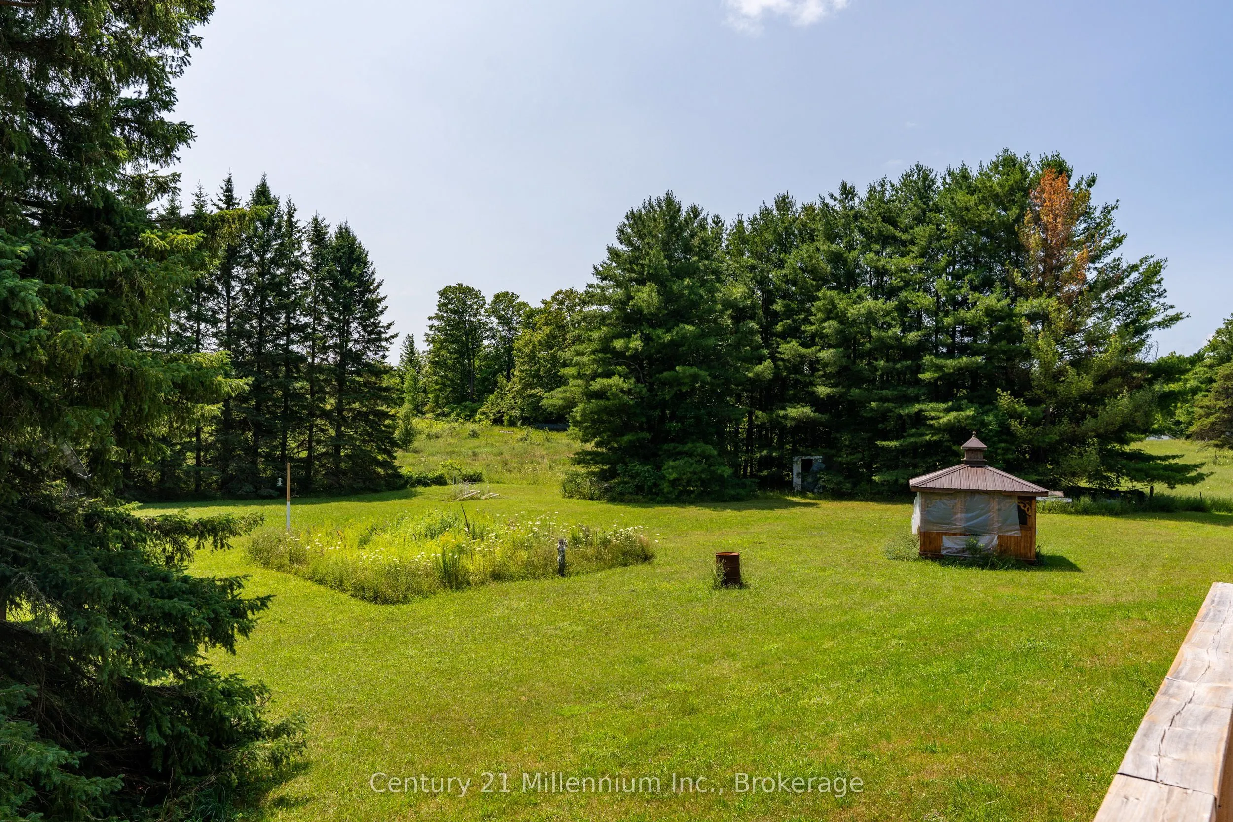 102768 Grey Rd 18 Road