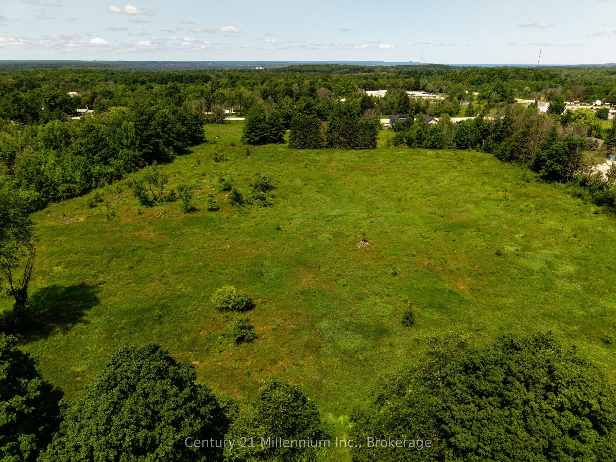 102768 Grey Rd 18 Road