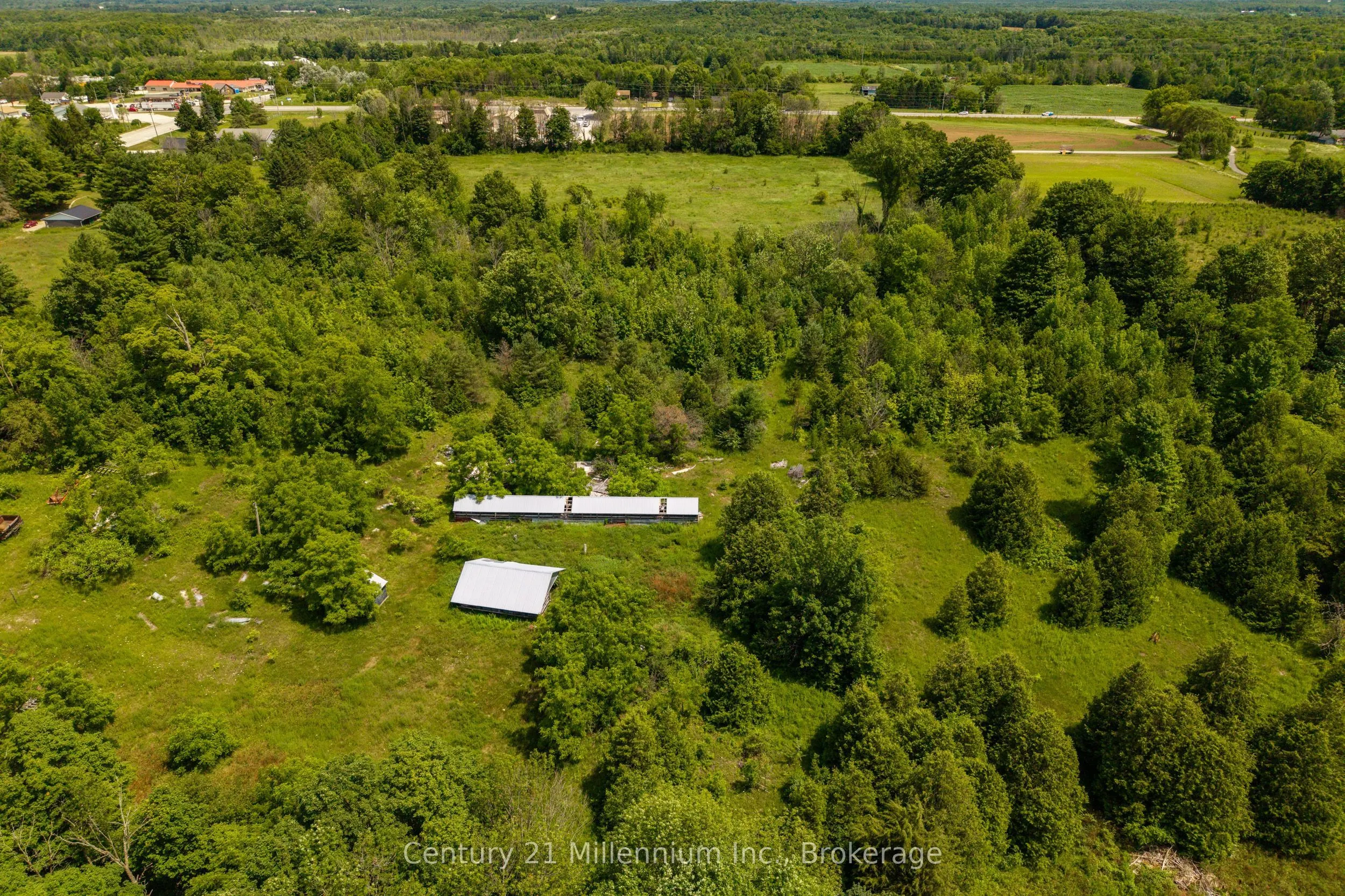 102768 Grey Rd 18 Road