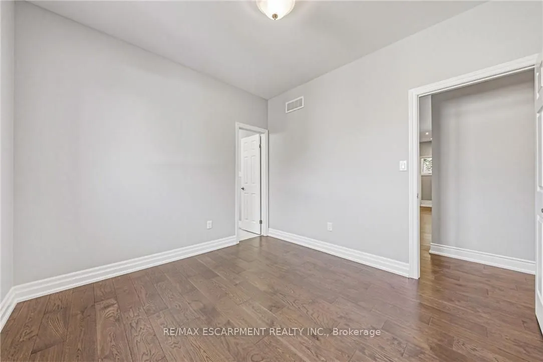 602 Cochrane Road
