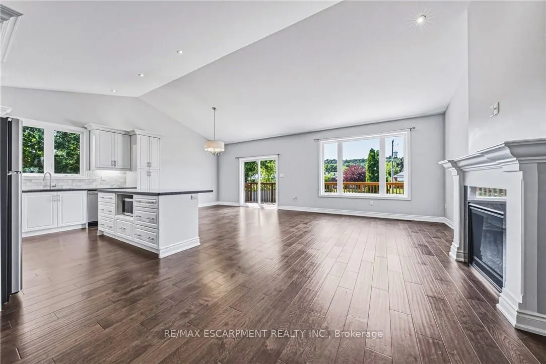 602 Cochrane Road