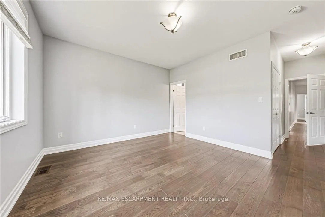 602 Cochrane Road