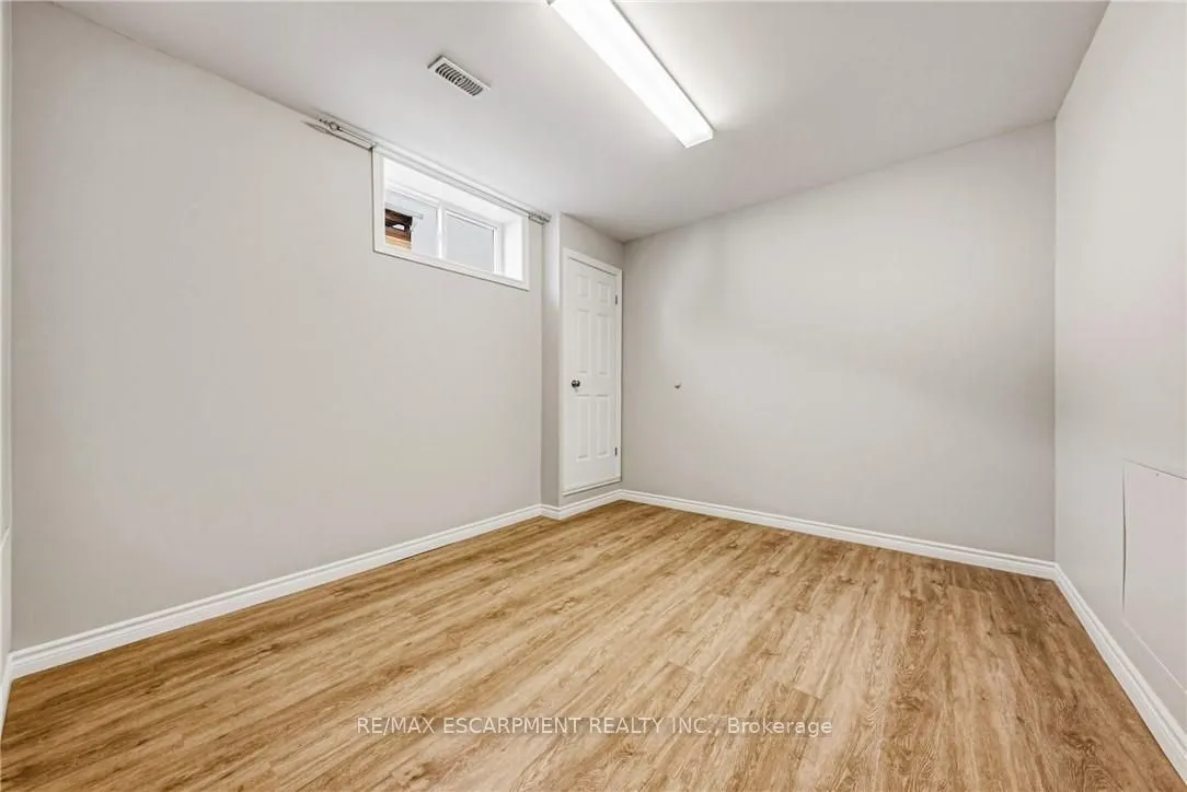 602 Cochrane Road