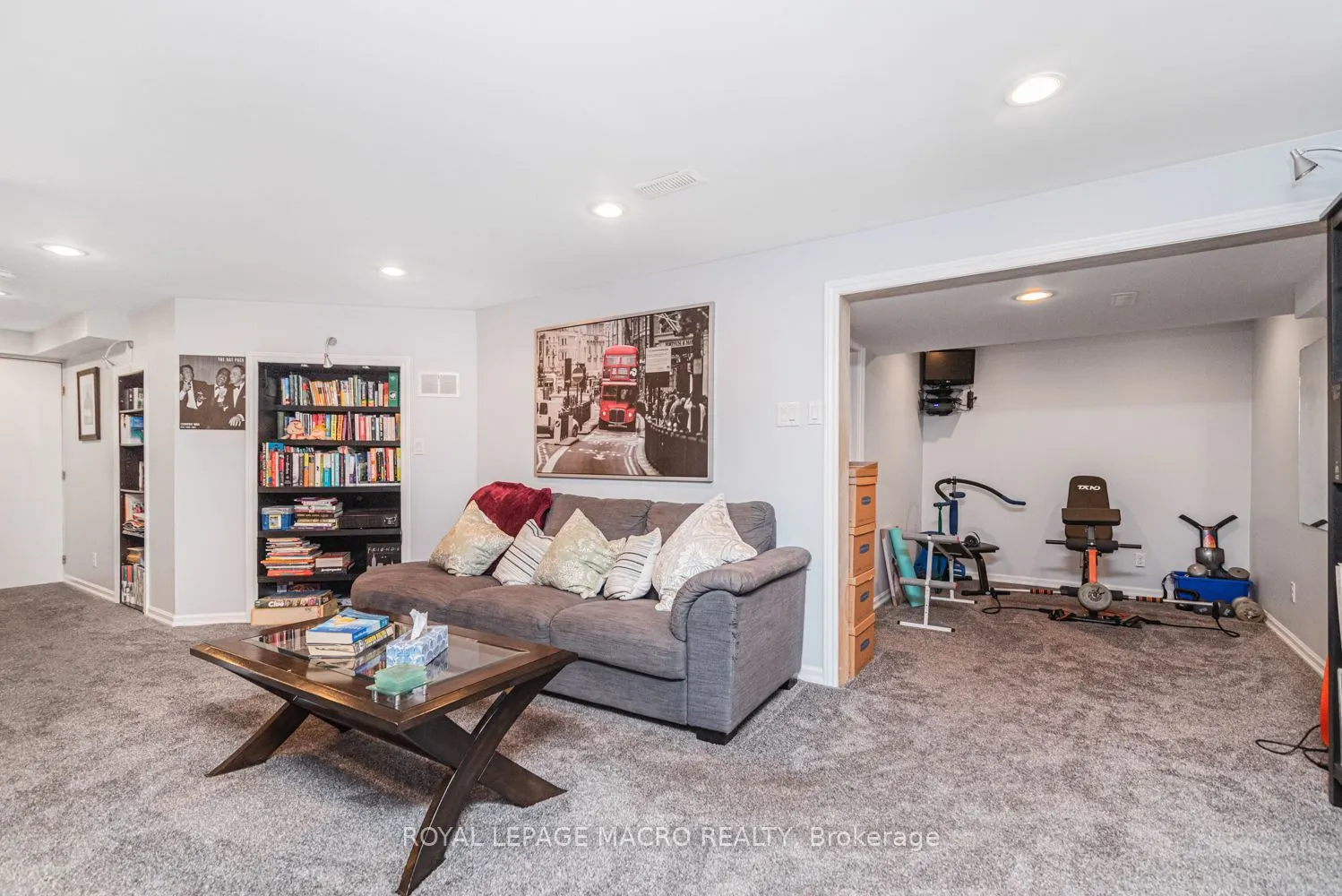 102 Willow Lane