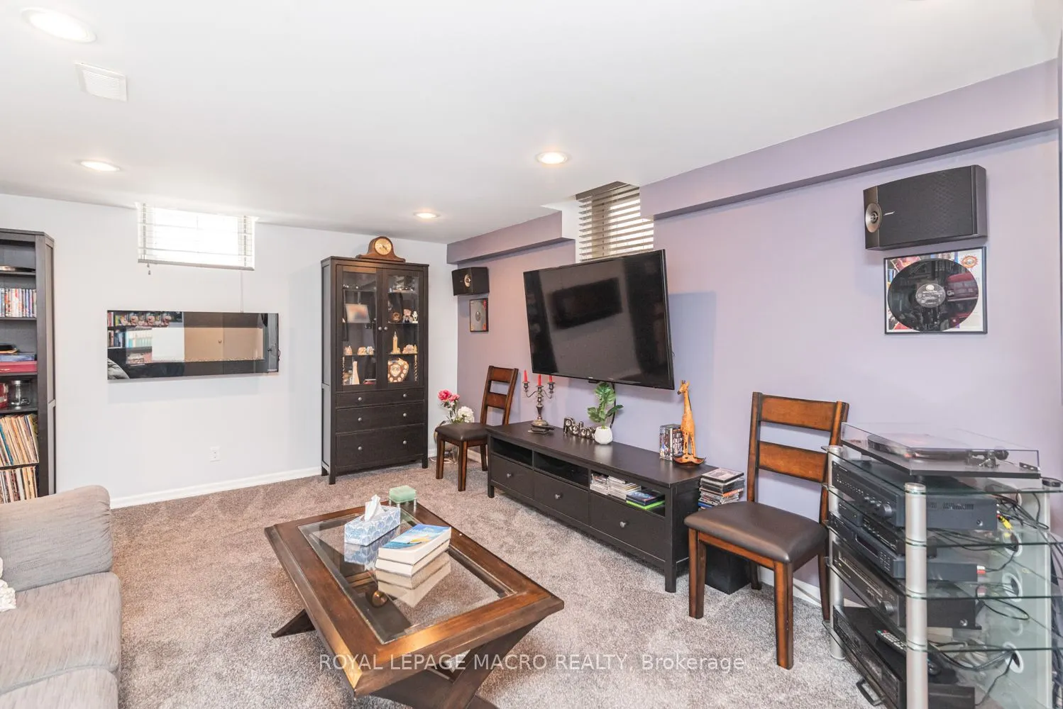 102 Willow Lane