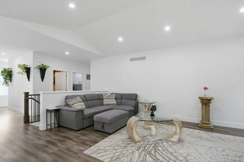 46 Birchmount Street