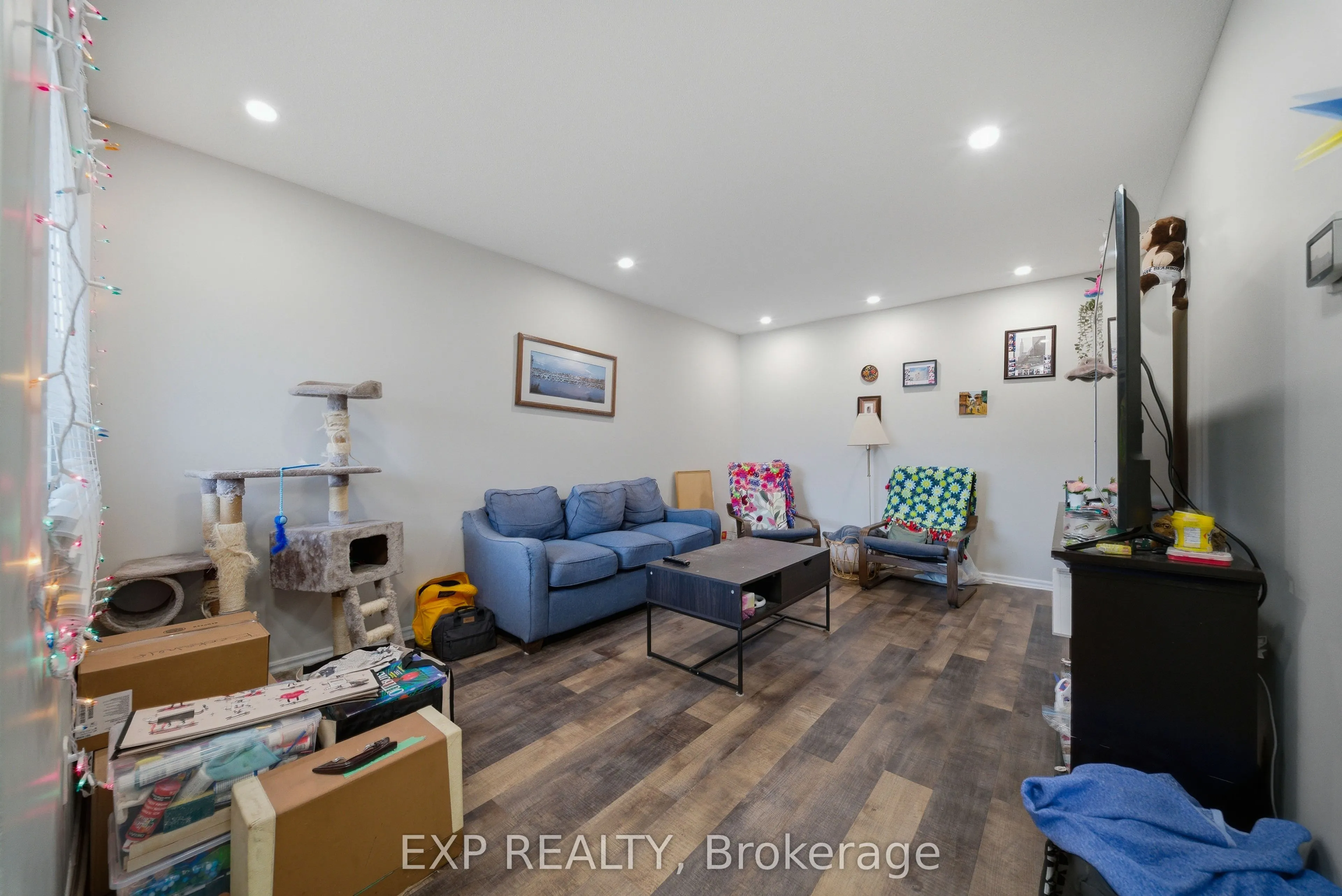 1675 Heatherington Road #11