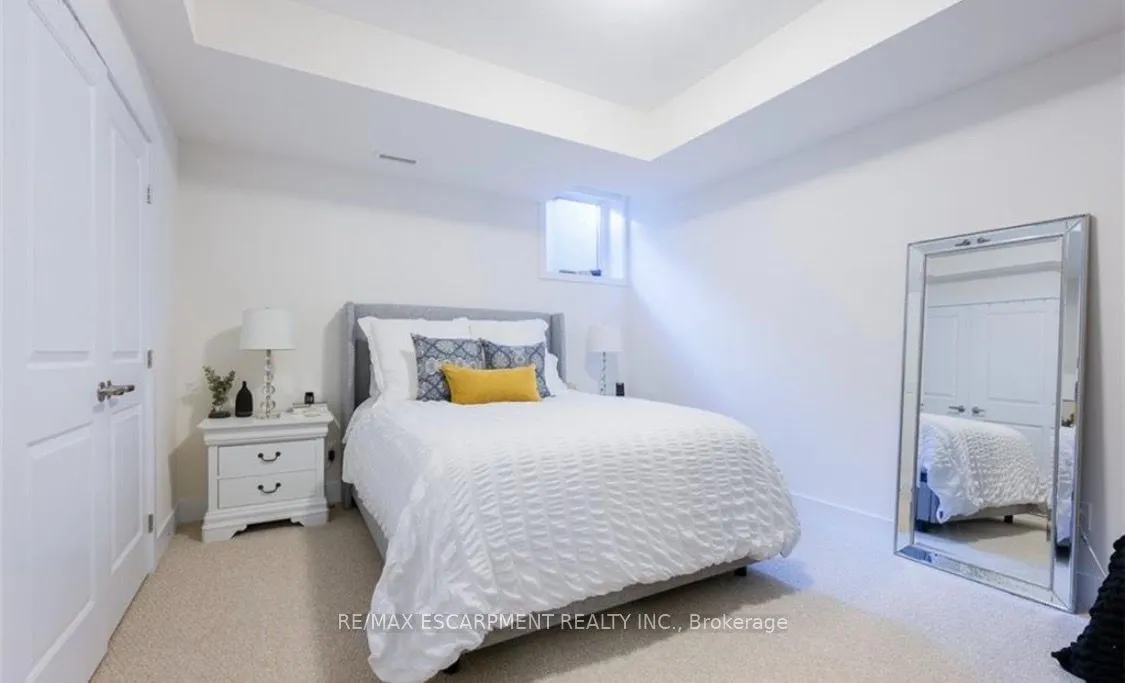 261 SKINNER Road #14