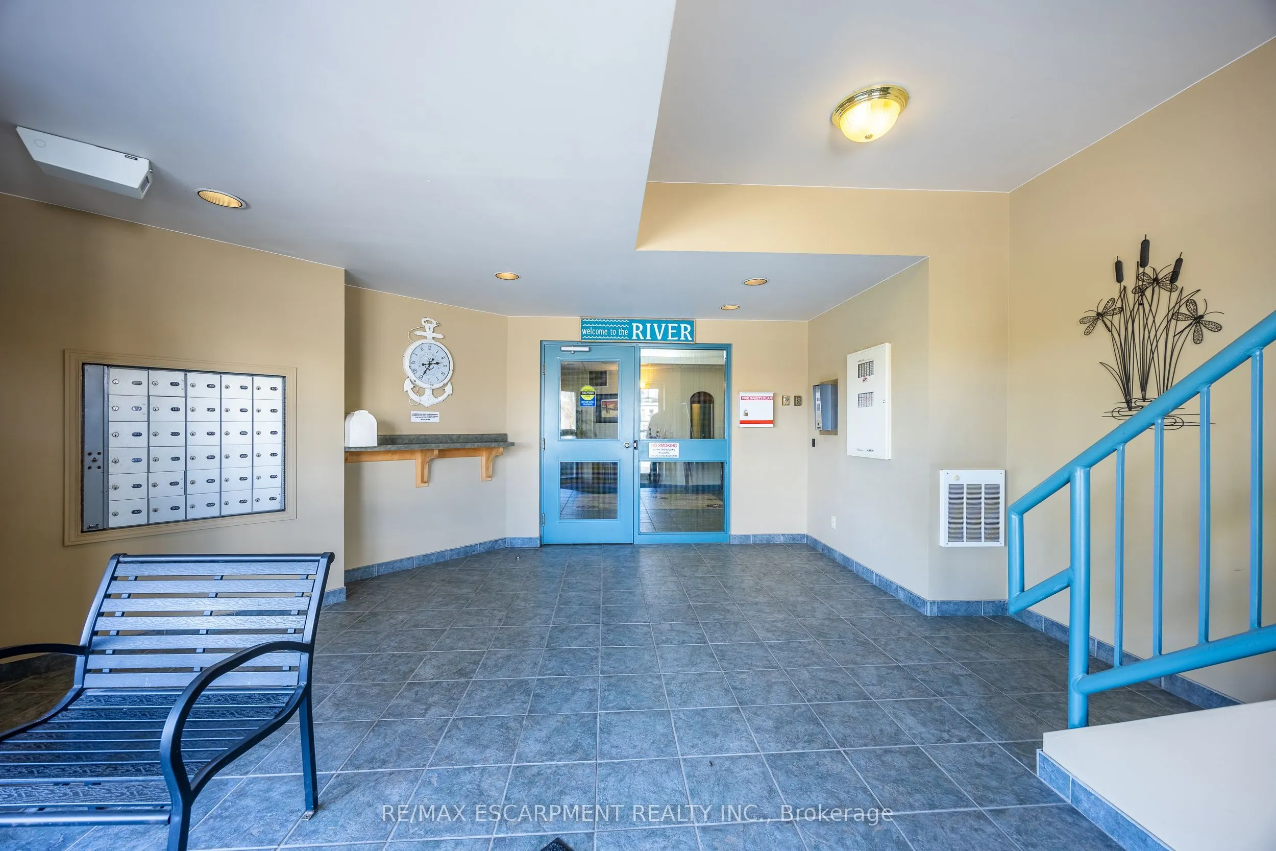 210 Main Street E #309