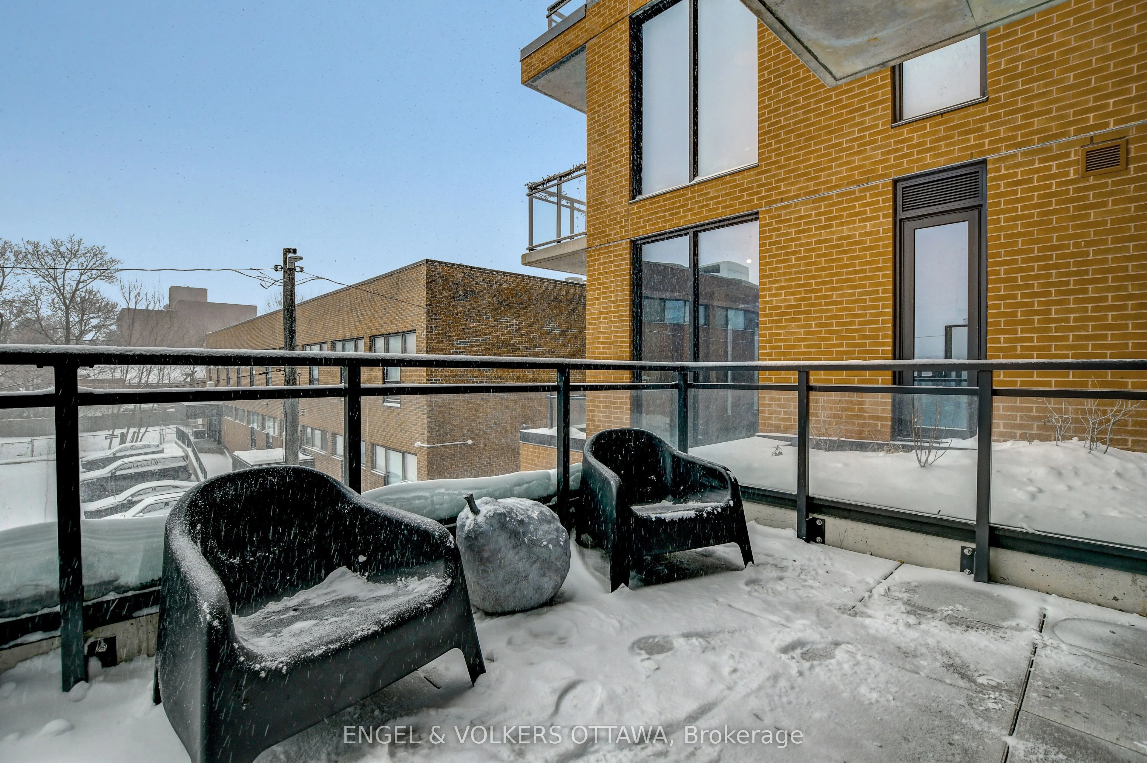 10 James Street #217