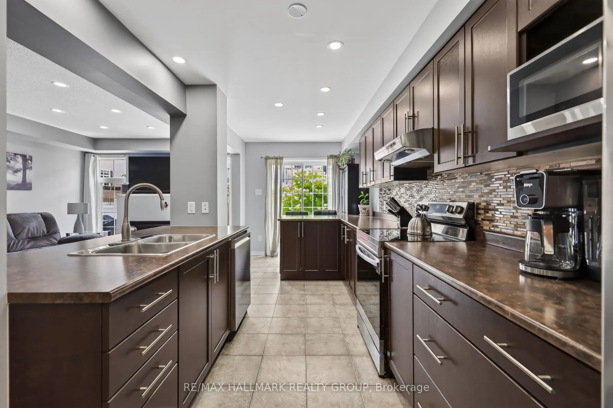 316 Aldworth Private