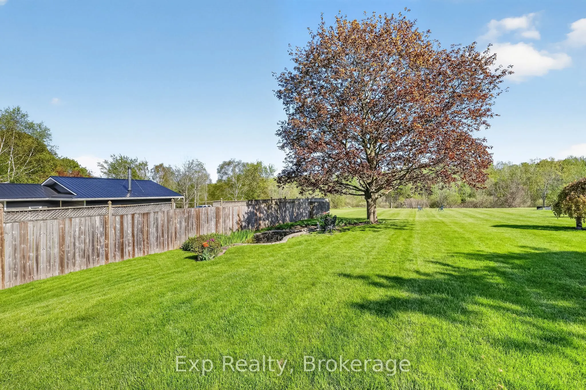 1175 Lakeshore Road