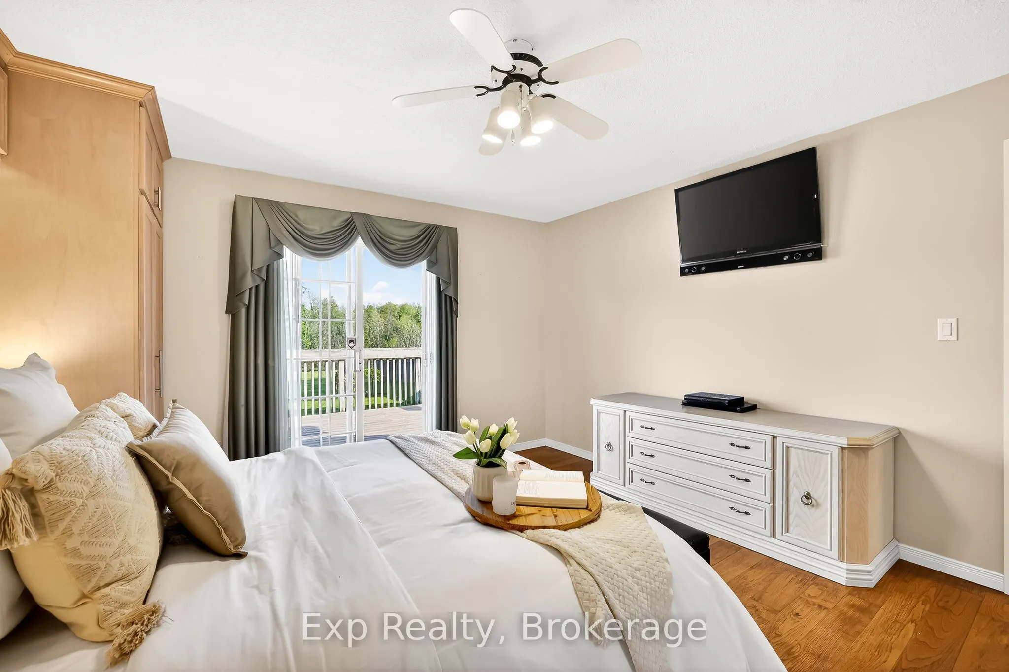 1175 Lakeshore Road